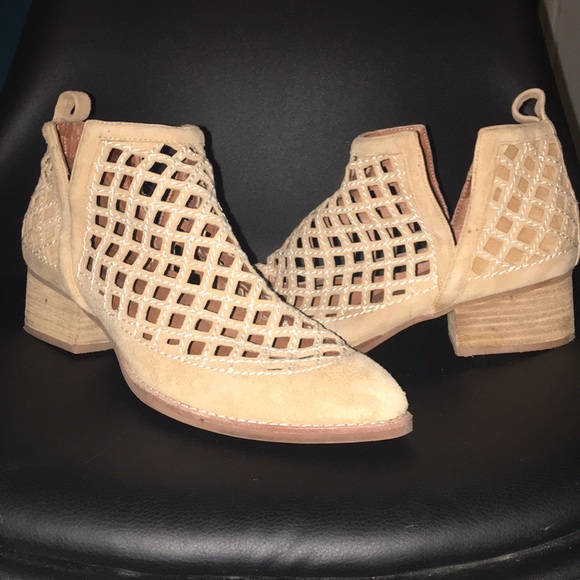 jeffrey campbell booties anthropologie